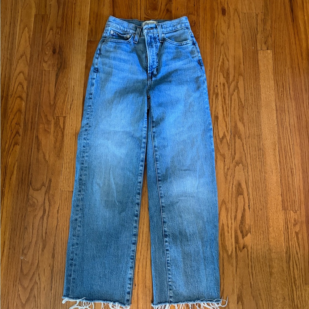 Madewell Straight-Leg Jeans in Light Blue Wash